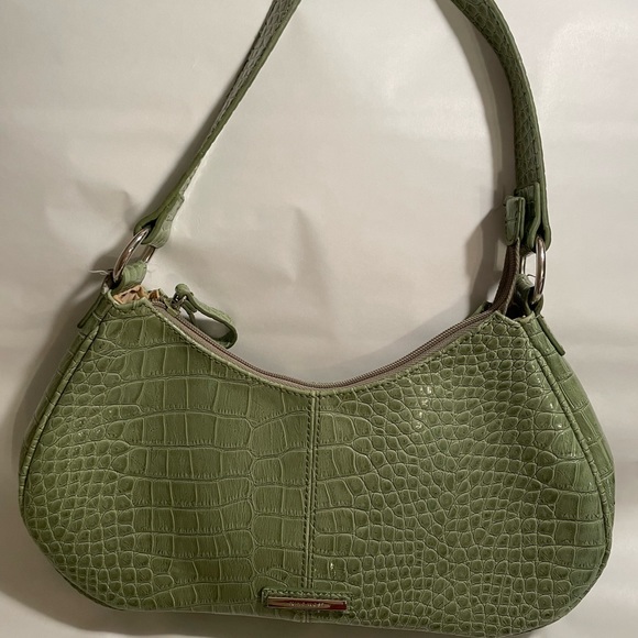 NINE WEST! Cute little light green shoulder purse. Perfect condition! - Picture 2 of 7